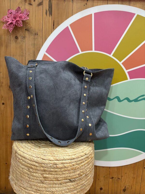 Bolso Piel Tachas Maxi Gris