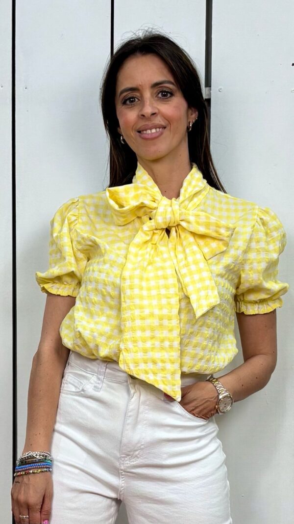 Blusa Lazo Cuadri Amarilla