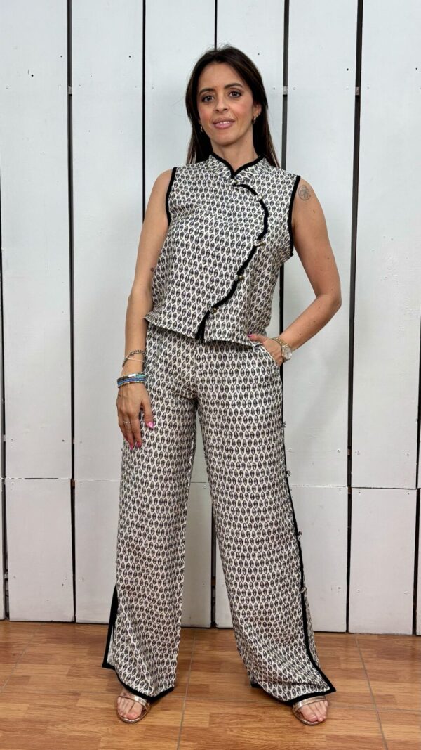 Conjunto Japan Negro